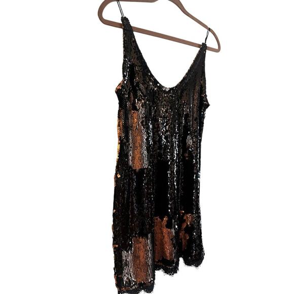 Free People Seeing Double Sequin Slip Dress Rose Gold Black Size Medium - Picture 3 of 6
